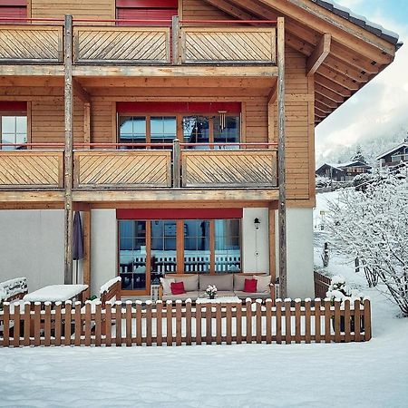 Apartment Breithorn - Charming Home - Free Parking & Wifi Lauterbrunnen Exterior photo