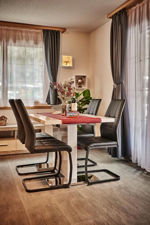 Apartment Breithorn - Charming Home - Free Parking & Wifi Lauterbrunnen Exterior photo